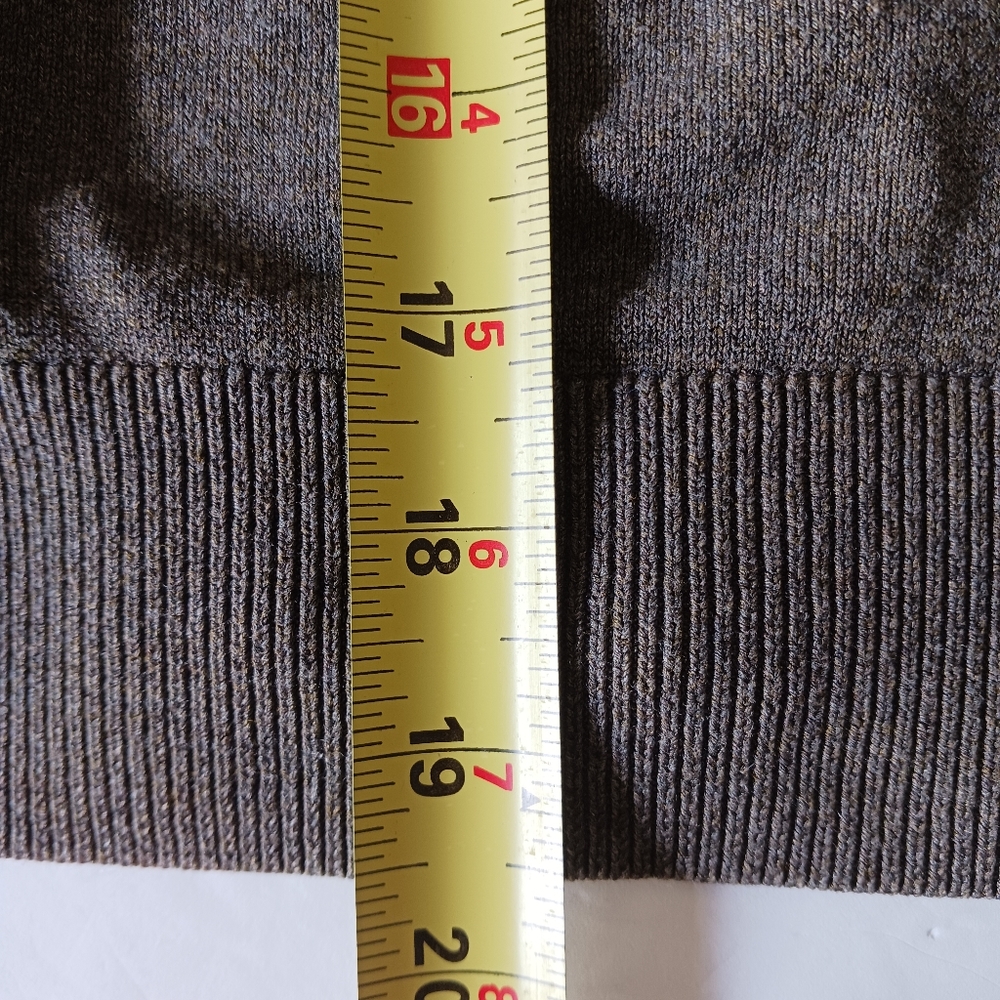 H&M Button Down Long Sleeve Cardigan Grey Size Medium - Picture 6 of 7